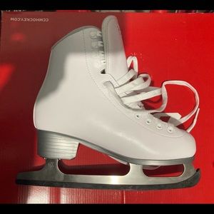 Figure Skating Skates. Girls Size 6 in excellent used condition